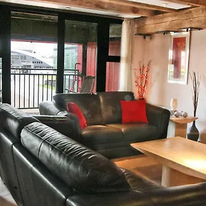 apartment-3-warehouse-k.brighton-hotels-england.com/