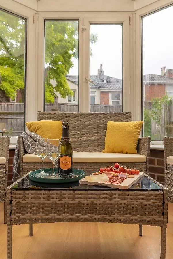 Luxury Southampton House With Garden And Parking Villa 0*,